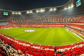 东契奇重要时刻险胜，中国队带队取胜！引发球迷热议